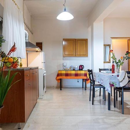 Hotel Makarounis Thea à Petalídhion Extérieur photo