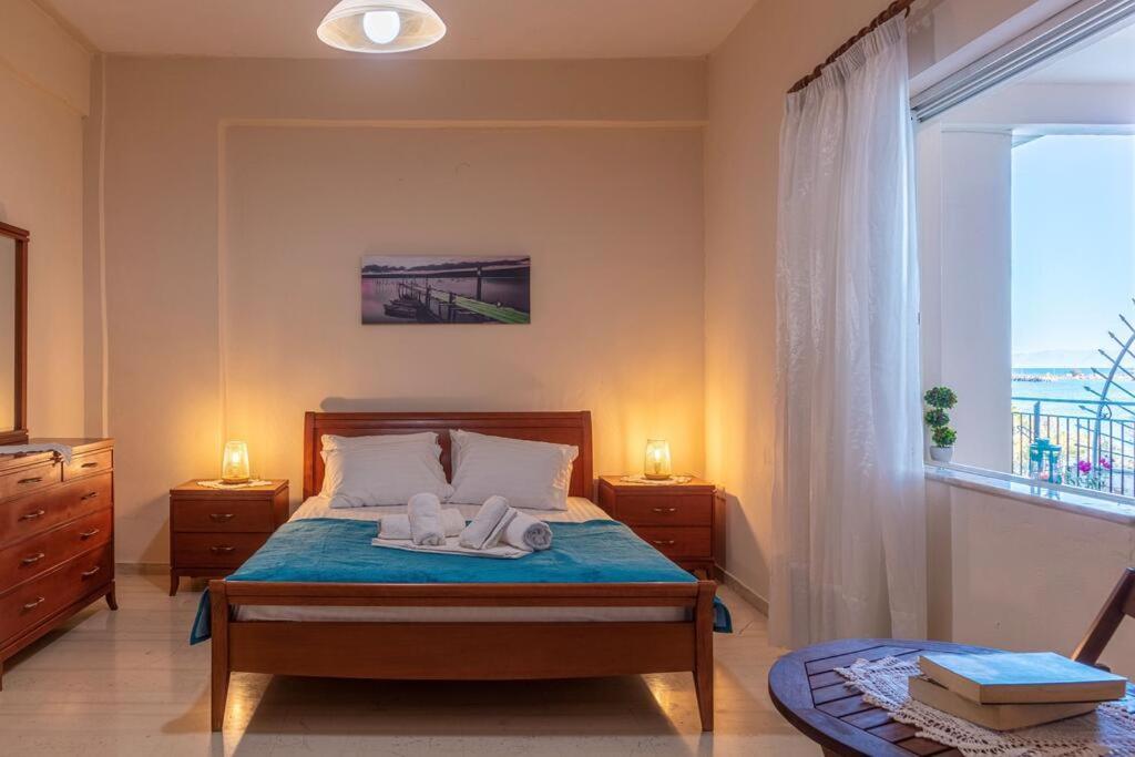 Hotel Makarounis Thea à Petalídhion Extérieur photo