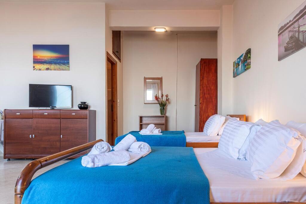 Hotel Makarounis Thea à Petalídhion Extérieur photo